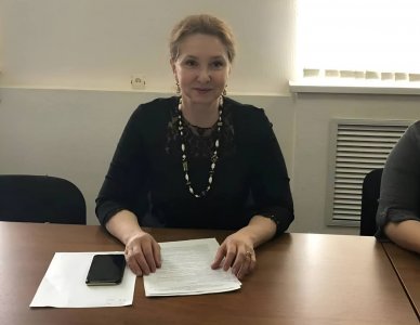 Залина Льянова поздравляет с Днём рождения директора ЦШИ РИ Зару Долакову